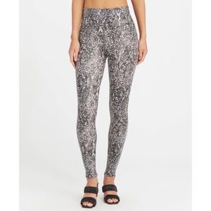 SPANX Snake Shine High Waisted Leggings
